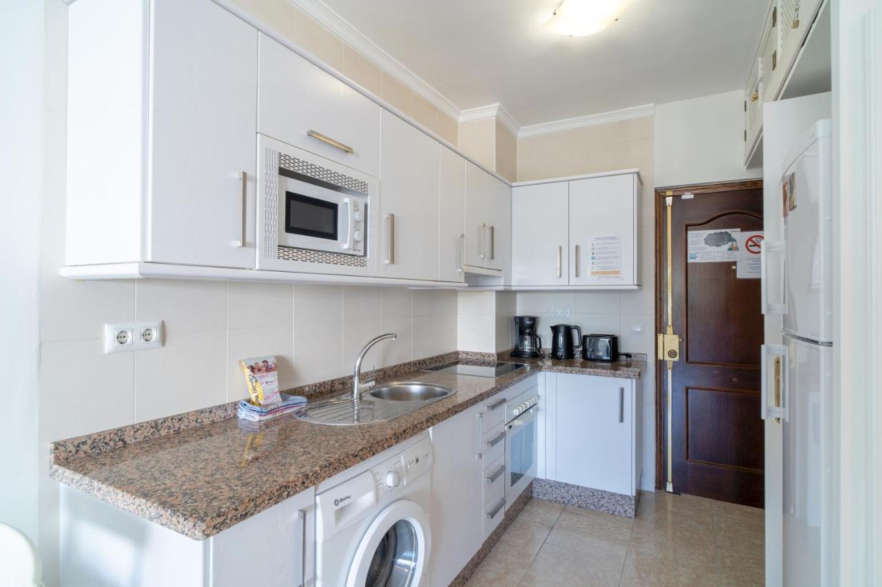 Carabeo 27 Studios Casasol Nerja Exteriör bild