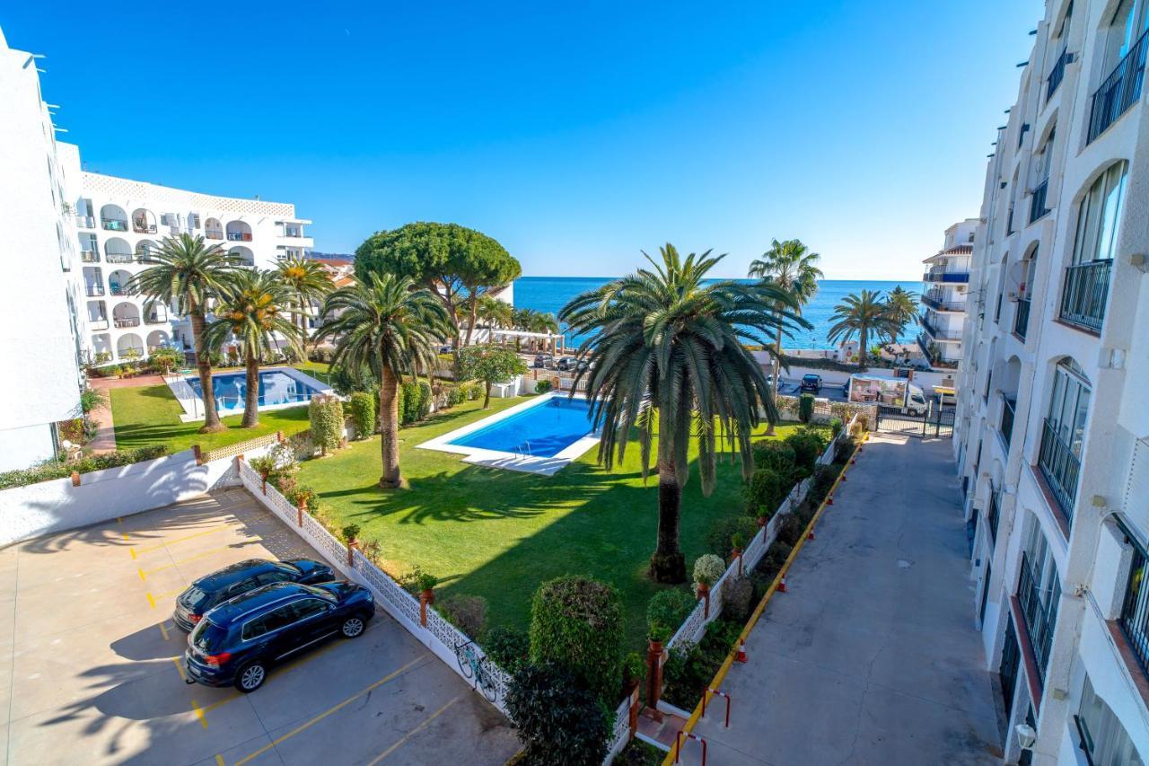 Carabeo 27 Studios Casasol Nerja Exteriör bild